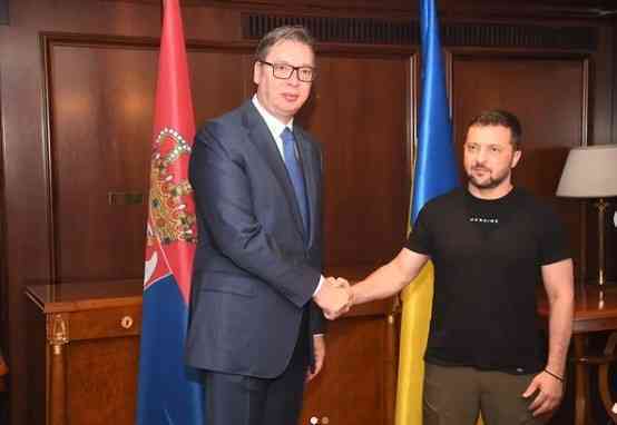 VUČIĆ RAZGOVARAO SA ZELENSKIM: Istakao sam da Srbija poštuje teritorijalni integritet Ukrajine (FOTO)